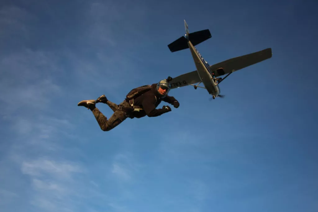 skydive_varrelbusch_dealz_tobi_koch