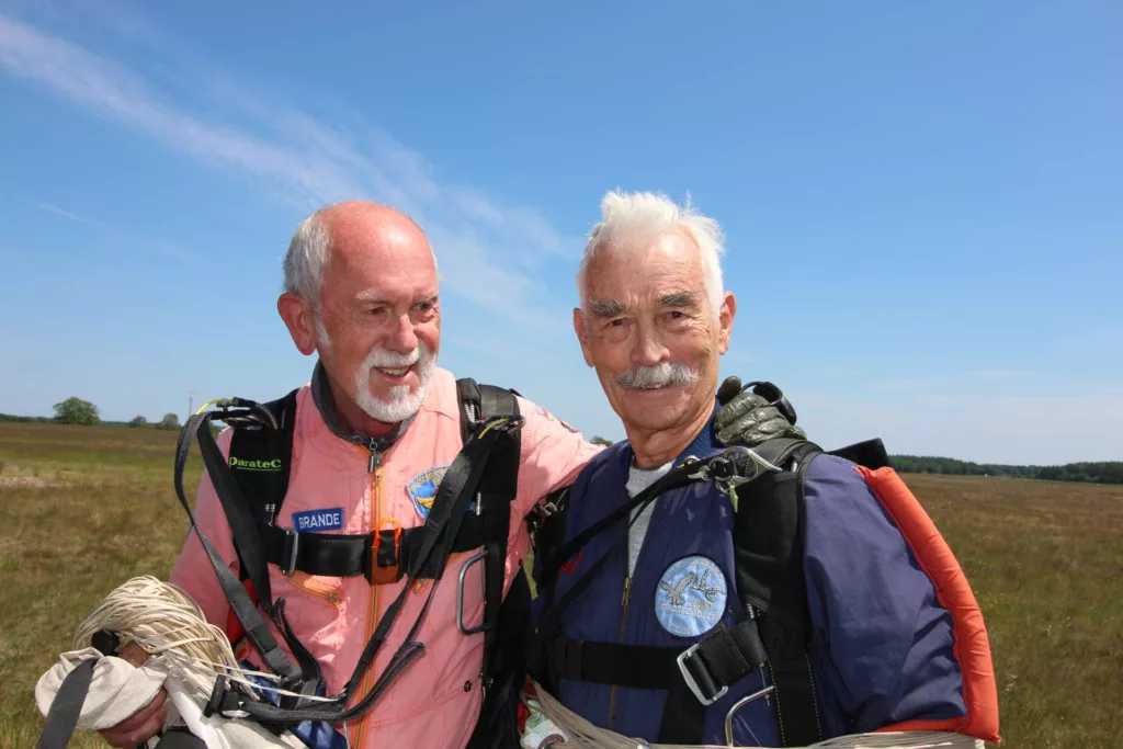 skydive_varrelbusch_gisbert_kurs