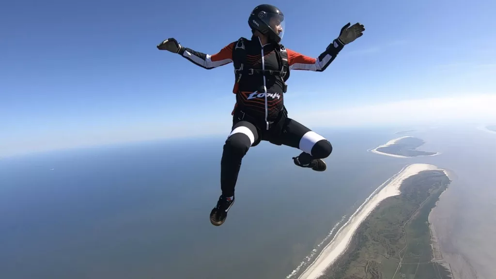 skydive_varrelbusch_langeoog_sitfly_mokka